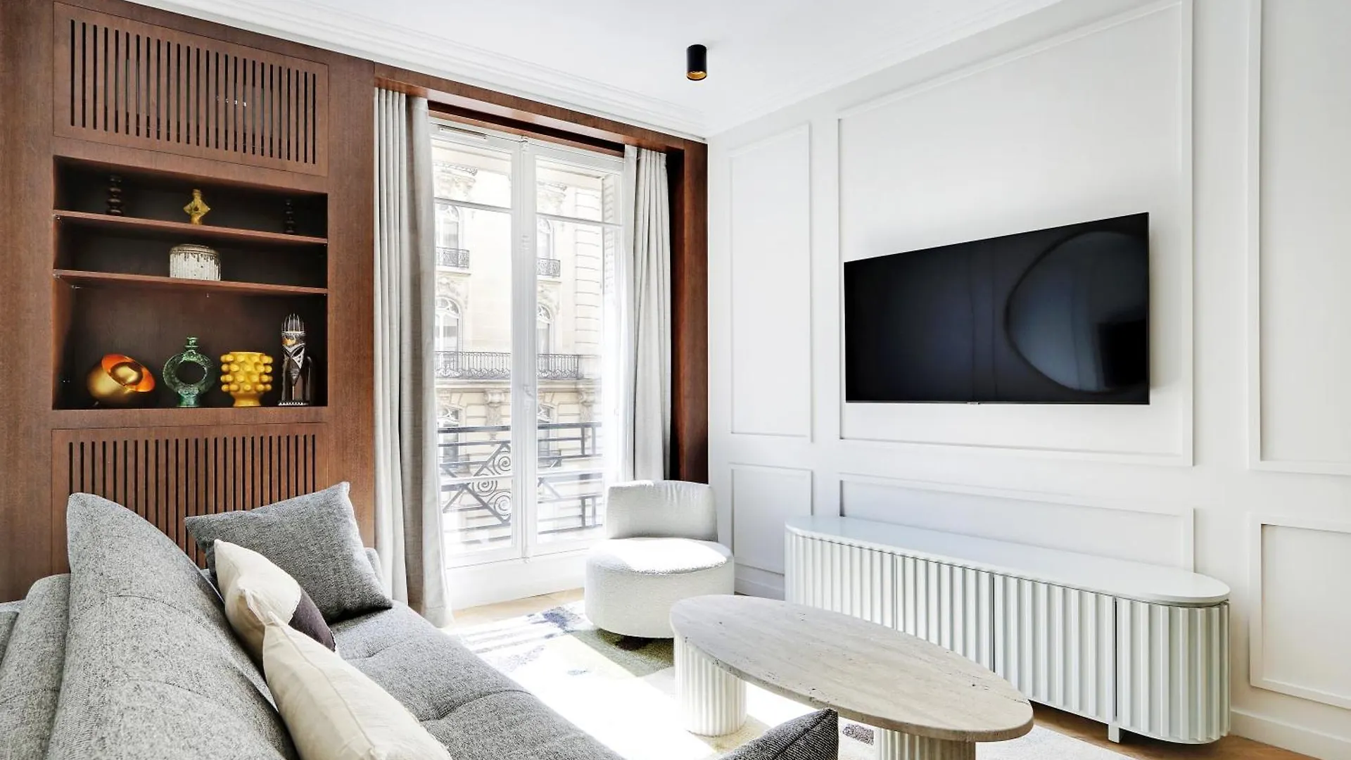 Pick A Flat'S Apartment In Triangle D'Or - Pierre 1Er De Serbie パリ フランス