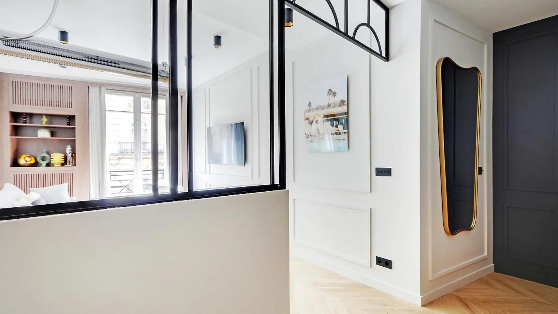 Pick A Flat'S Apartment In Triangle D'Or - Pierre 1Er De Serbie パリ